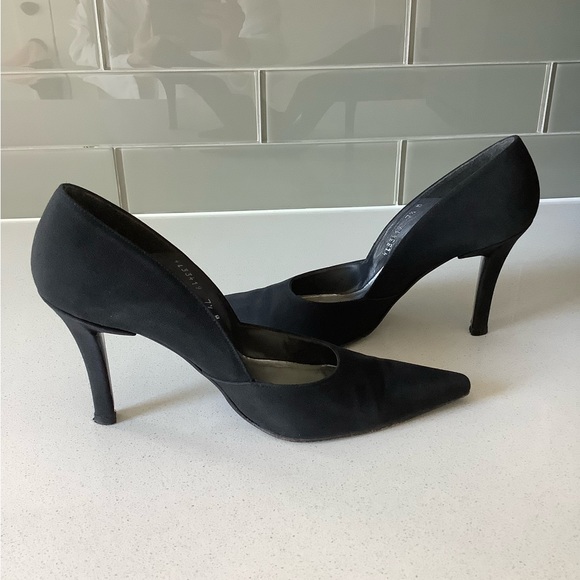 Stuart Weitzman Black Silk Pointed Toe Heels 
Size: 7 1/2 - Picture 2 of 6